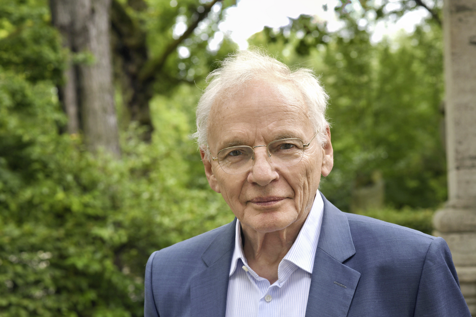 Goetz Aly (geb.1947), deutscher Historiker, Berlin, M‰rchenbrunnen, Berlin-Friedrichshain, 24.7.2025